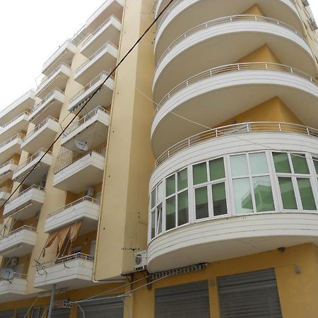Elis Apartment Avlonya Dış mekan fotoğraf